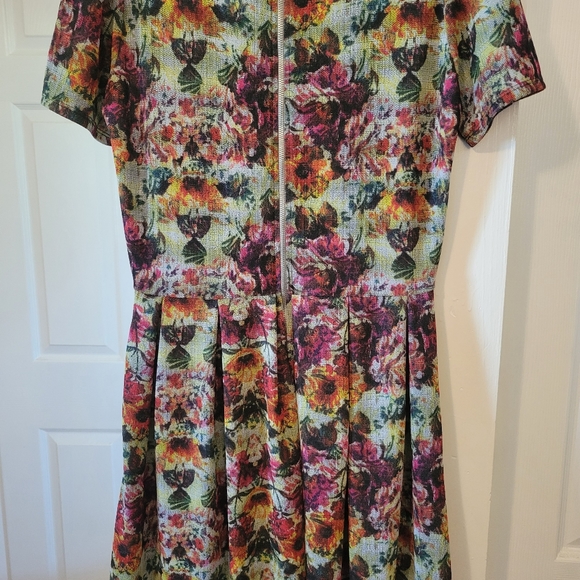 LuLaRoe Amelia dress - Picture 2 of 6